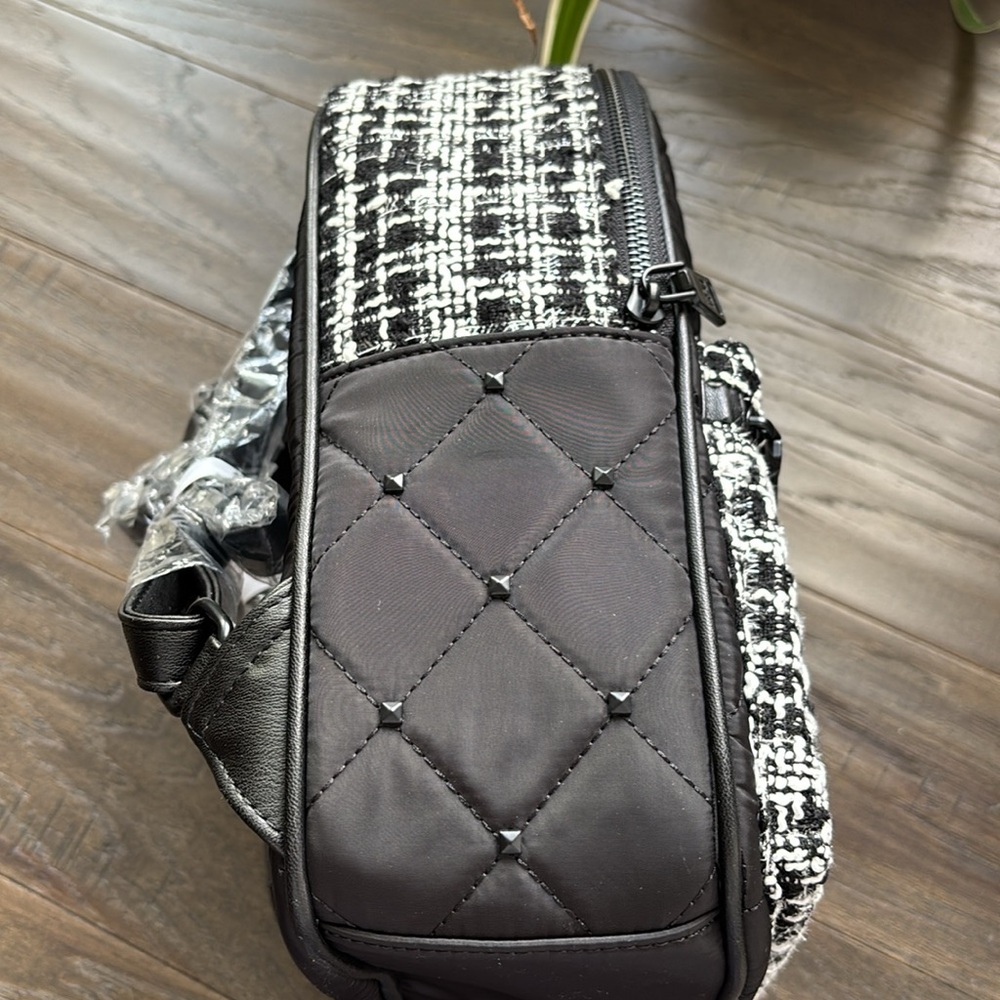 BADGLEY MISCHKA Big Diamond Quilted vegan Leather Nylon Backpack w/studs B&W - Picture 6 of 13
